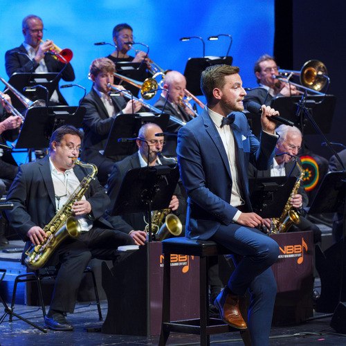 christmas swing - 241228-christmas-swing-14.jpg